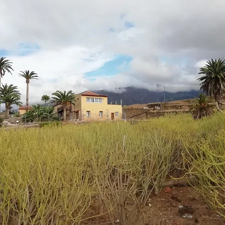 Tapias, Casa Papin Πουέρτο Ντε Λα Κρουζ